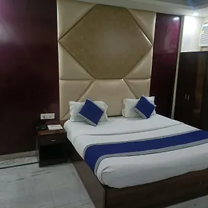 Ringer New Delhi