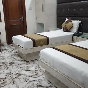 Adb Crystal Deluxe ** Yeni Delhi
